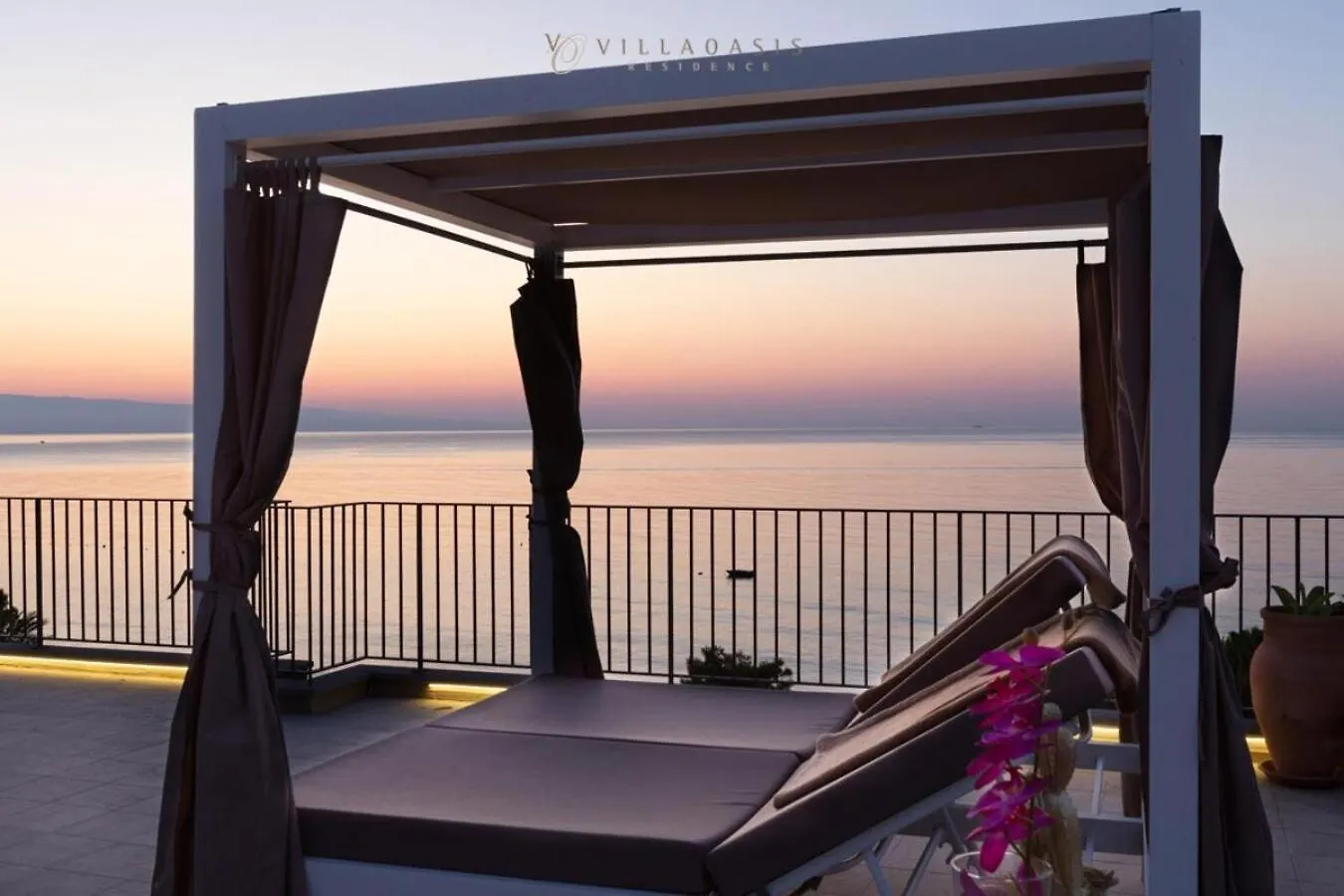 Taormina Villa Oasis Residence 4*,