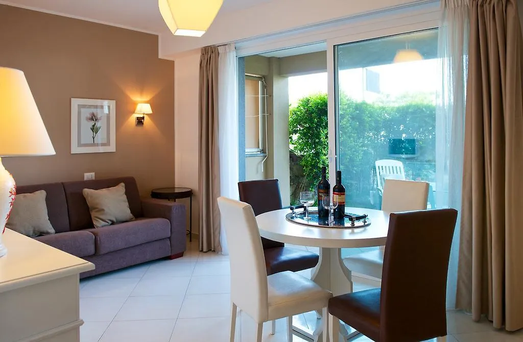**** Aparthotel Taormina Villa Oasis Residence Italia